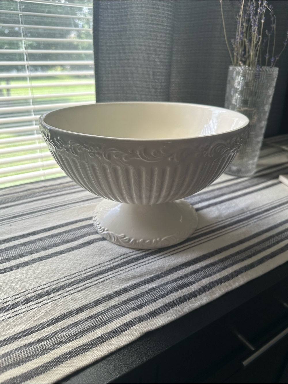 Mikasa Cream Pedestal Decorative Serving Bowl